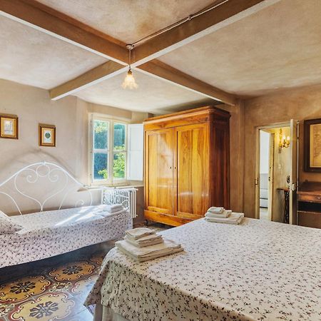 Agriturismo Di Charme E Ristorante Stallato Il Filo Di Paglia Carro エクステリア 写真