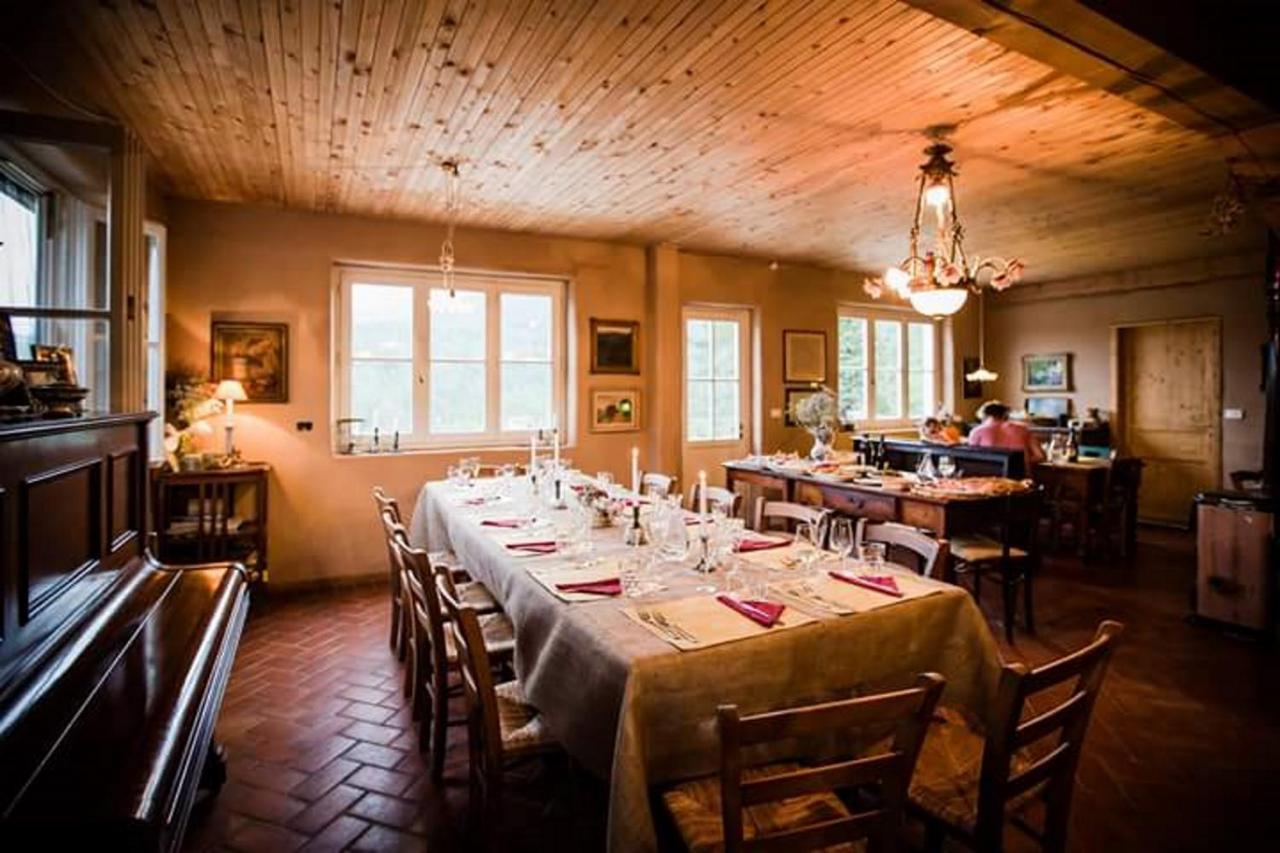 Agriturismo Di Charme E Ristorante Stallato Il Filo Di Paglia Carro エクステリア 写真