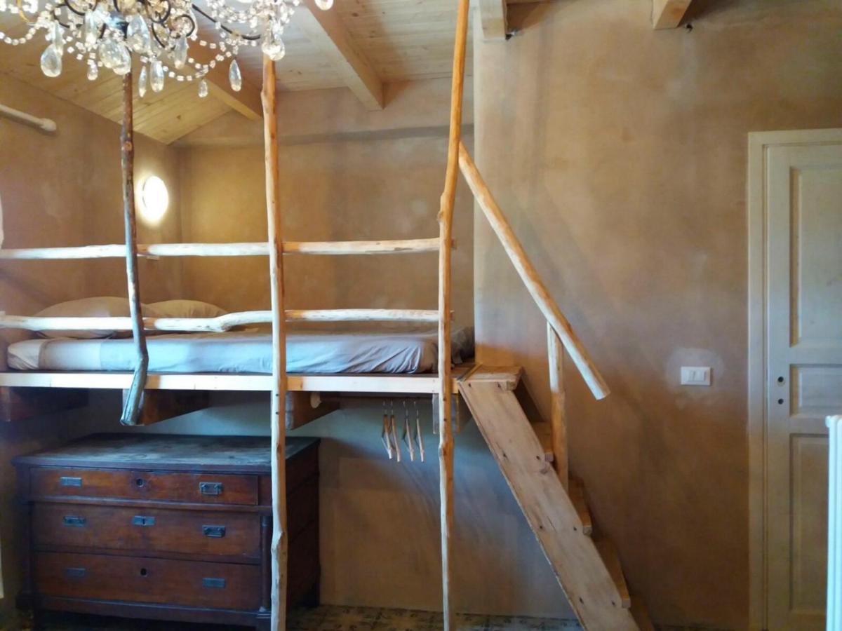 Agriturismo Di Charme E Ristorante Stallato Il Filo Di Paglia Carro エクステリア 写真