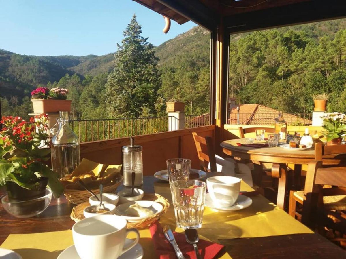 Agriturismo Di Charme E Ristorante Stallato Il Filo Di Paglia Carro エクステリア 写真