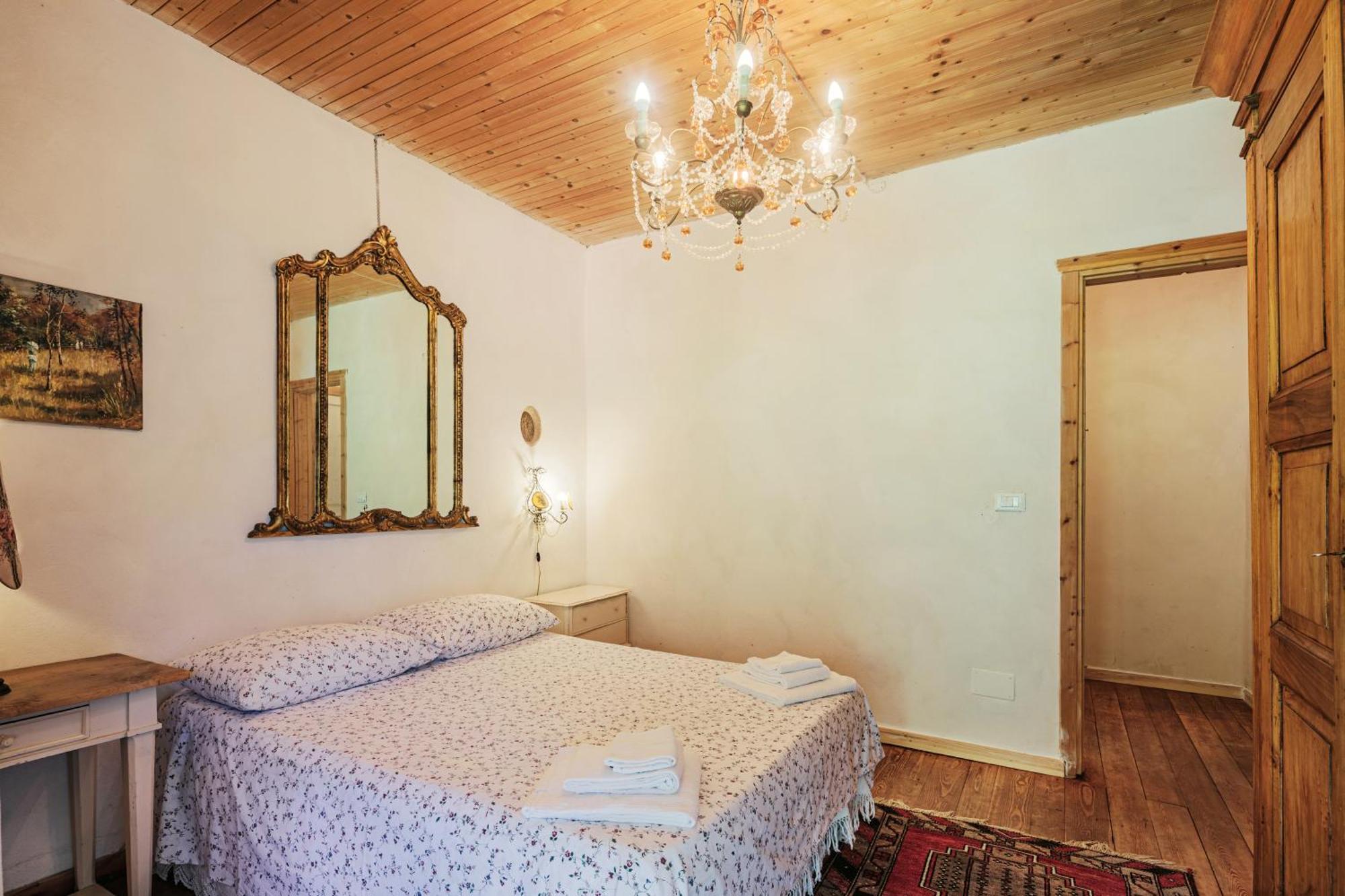 Agriturismo Di Charme E Ristorante Stallato Il Filo Di Paglia Carro エクステリア 写真