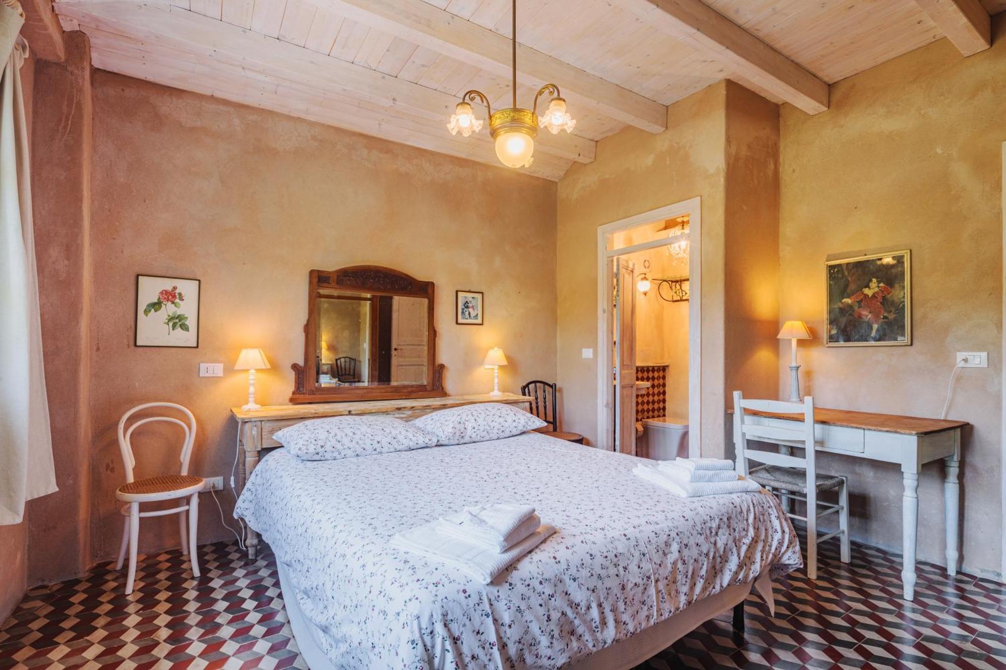 Agriturismo Di Charme E Ristorante Stallato Il Filo Di Paglia Carro エクステリア 写真
