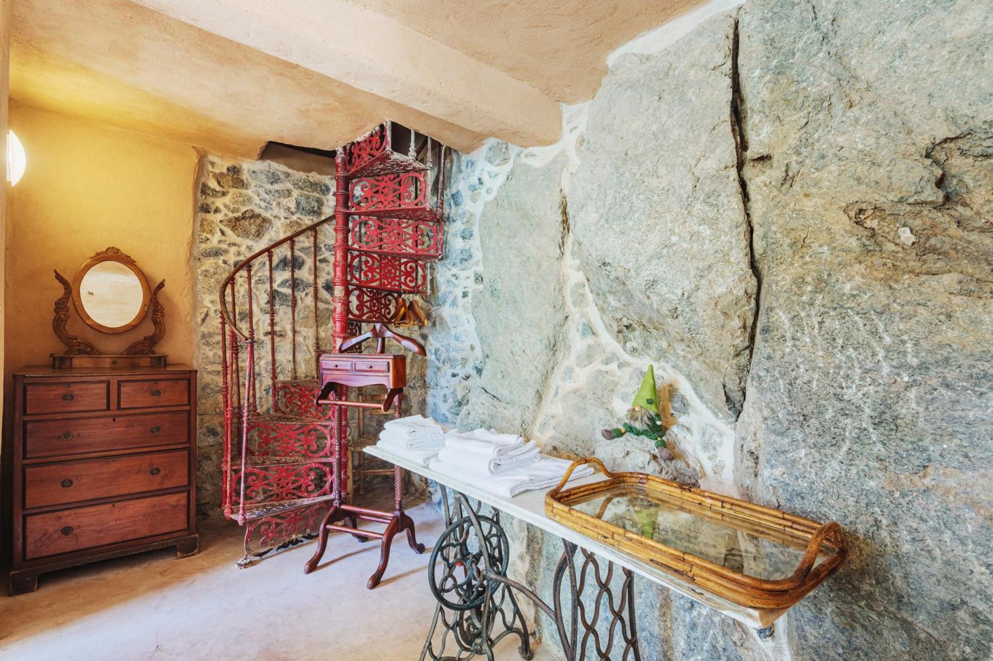 Agriturismo Di Charme E Ristorante Stallato Il Filo Di Paglia Carro エクステリア 写真