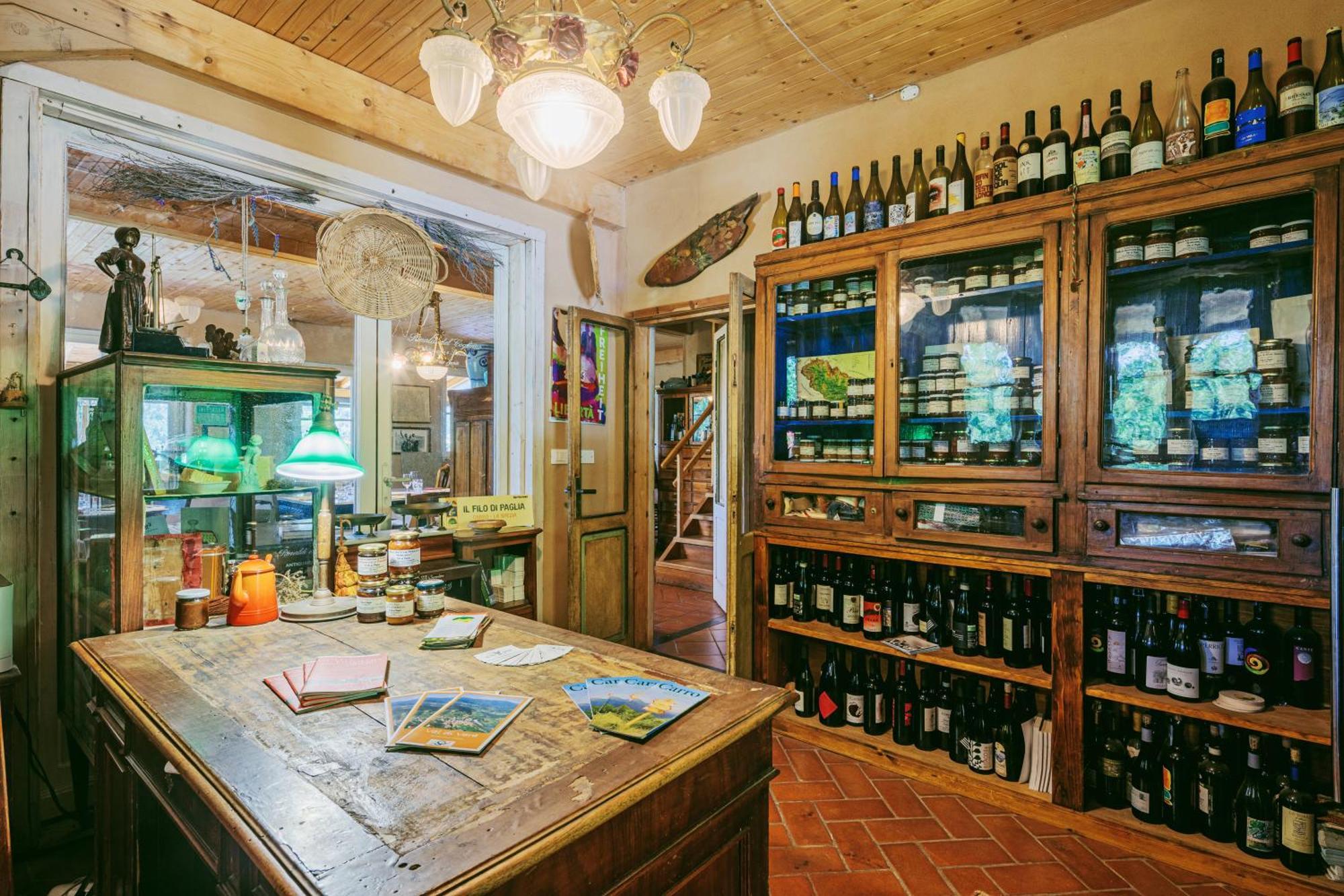 Agriturismo Di Charme E Ristorante Stallato Il Filo Di Paglia Carro エクステリア 写真